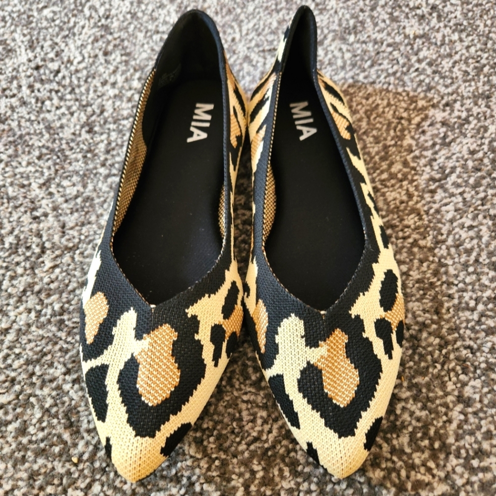 Mia Leopard Print Shoes 6.5